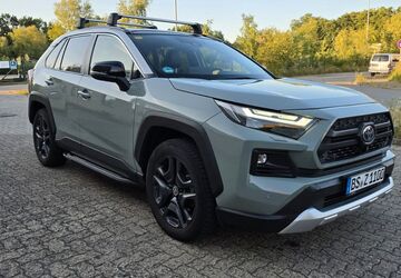 Toyota RAV 4 43.000 km 43.000 &euro; Braunschweiger 38106