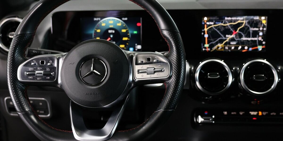 Mercedes-Benz GLB 200 d AMG-LINE SPORT NIGHT PERFORMANCE / TOP 113.000 km 29.444 &euro; Hamm 59077