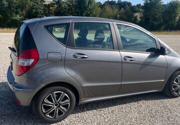 Mercedes-Benz A 160 182.000 km 2.499 &euro; Furth 84095