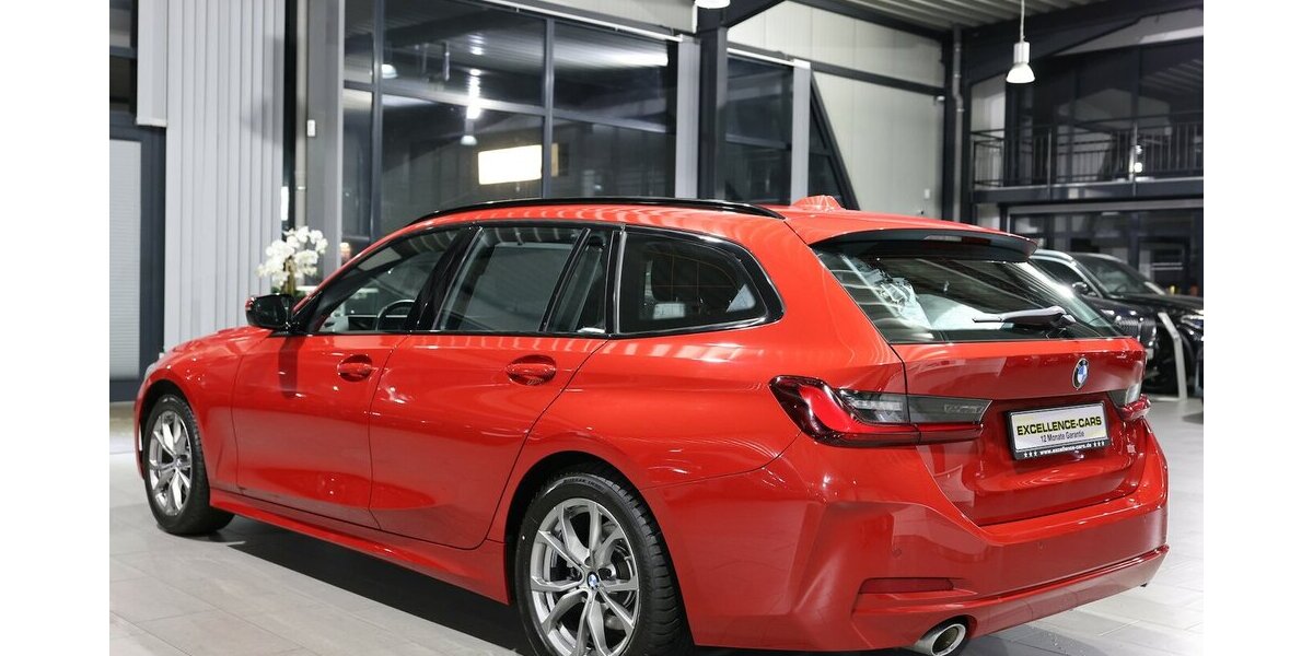 BMW 318d Touring SHADOW SPORT MELBOURNEROT-METALLIC 73.000 km 23.777 &euro; Hamm 59077