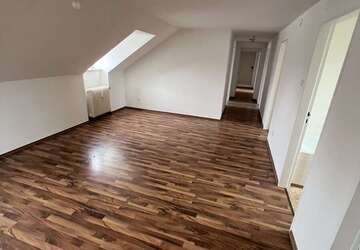 Wohnung Feldkirchen-Mitterharthausen Mitterharthausen - 5 Zimmer, 89 m&sup2;, 530&euro; | Angebot:27316332