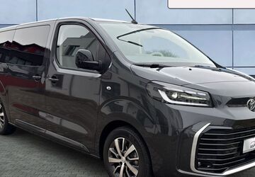 Toyota Proace (Verso) 3.490 km 52.879 &euro; Ismaning 85737