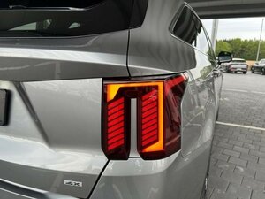 Kia SORENTO 2.2D AWD DCT8 PLAT 7S NAPPA PREM PLATINUM 1.500 km 59.990 &euro; Höhenkirchen-Siegertsbrun 85635