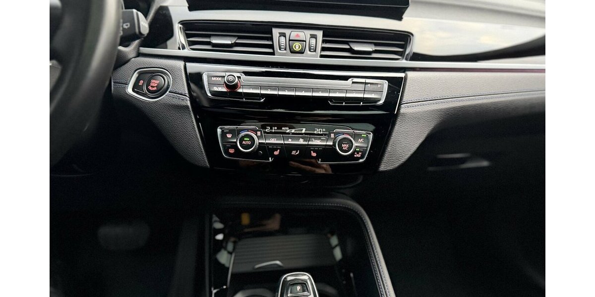 BMW X2 M / Sport / Pano/ Navi Pro / HUD / LED / CAM 55.000 km 25.490 &euro; Mönchengladbach 41066