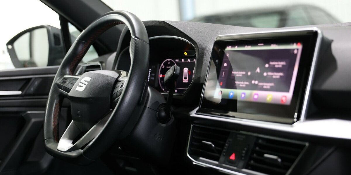 Seat Tarraco 1.4 TSI e-Hybrid DSG FR-SPORT / PANORAMA 85.000 km 27.991 &euro; Hamm 59077