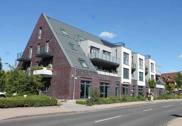 Wohnung Hamburg Wandsbek - 2 Zimmer, 77 m&sup2;, 1.200&euro; | Angebot:27318811