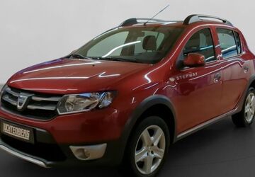 Dacia Sandero 138.000 km 5.900 &euro; Düsseldorf 40599