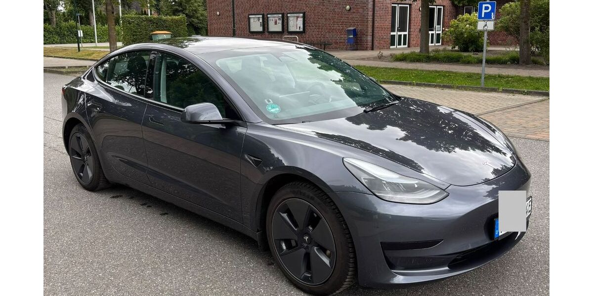 Tesla Model 3 37.000 km 29.990 &euro; Ellerhoop 25373