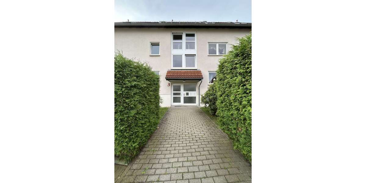 Etagenwohnung Lichtentanne Ebersbrunn - 2 Zimmer, 67 m&sup2;, 502&euro; | Angebot:27324833