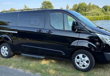 Ford Tourneo Custom 95.000 km 22.999 &euro; Oldenburg 26123