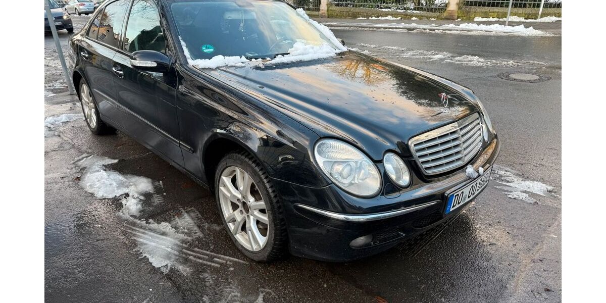 Mercedes-Benz E 220 556.000 km 3.000 &euro; Monchengladbach 41199