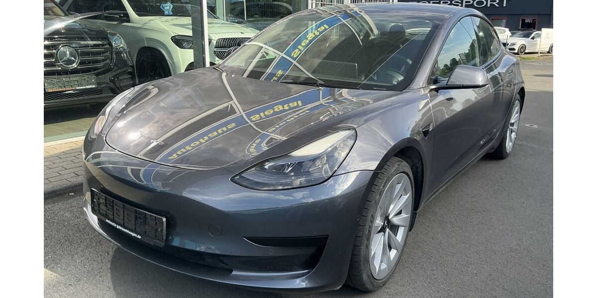 Tesla Model 3 39.390 km 25.900 &euro; Bonn 53227