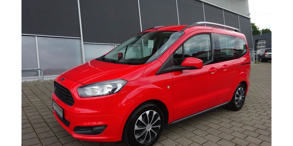 Ford Tourneo Courier 74.398 km 11.100 &euro; Steißlingen 78256