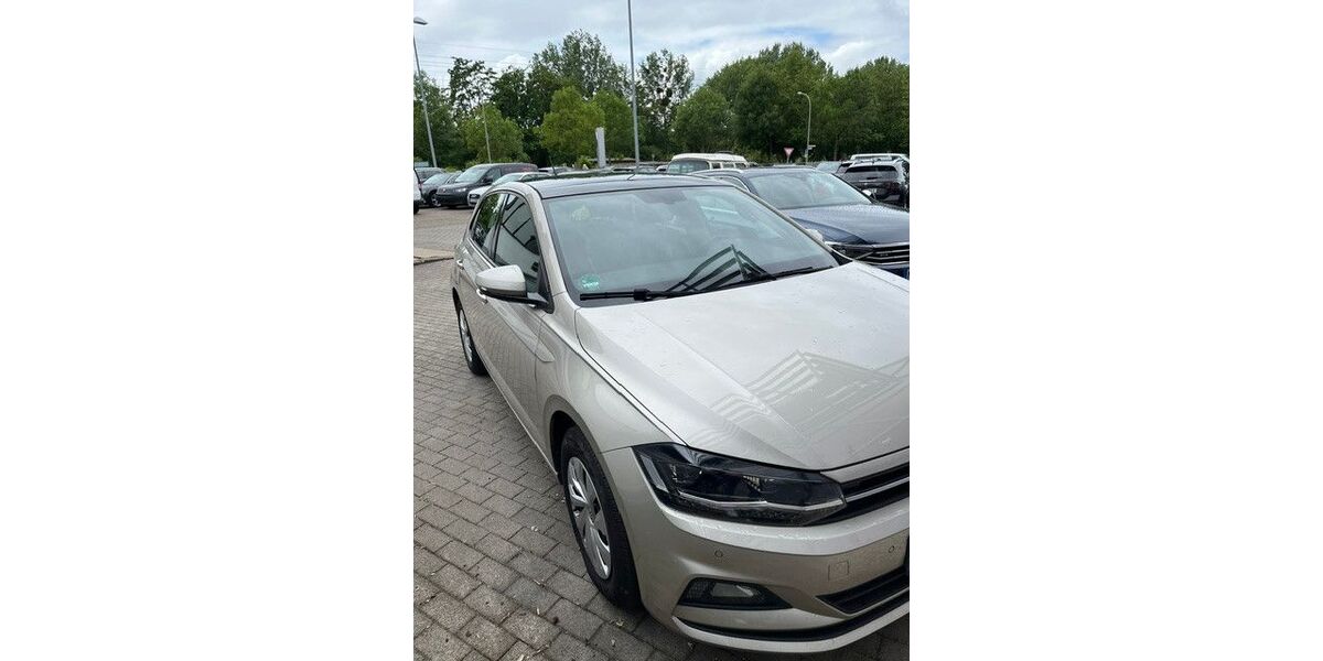 VW Polo 93.000 km 11.900 &euro; Zossen 15806