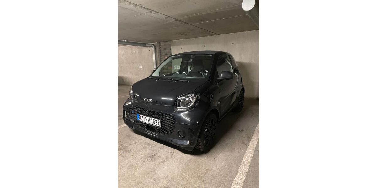 Smart ForTwo 32.900 km 9.490 &euro; Würzburg 97080