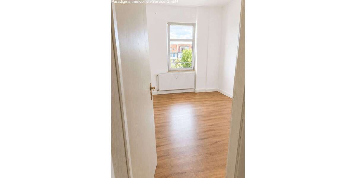 Etagenwohnung Dessau-Roßlau Roßlau - 3 Zimmer, 66 m&sup2;, 400&euro; | Angebot:27322723