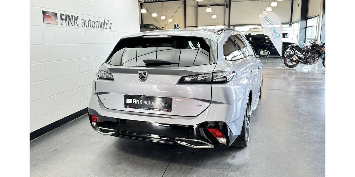 Peugeot 308 Blue HDI 130 EAT 8 GT LED ACC Panodach 39.960 km 23.323 &euro; Lich 35423
