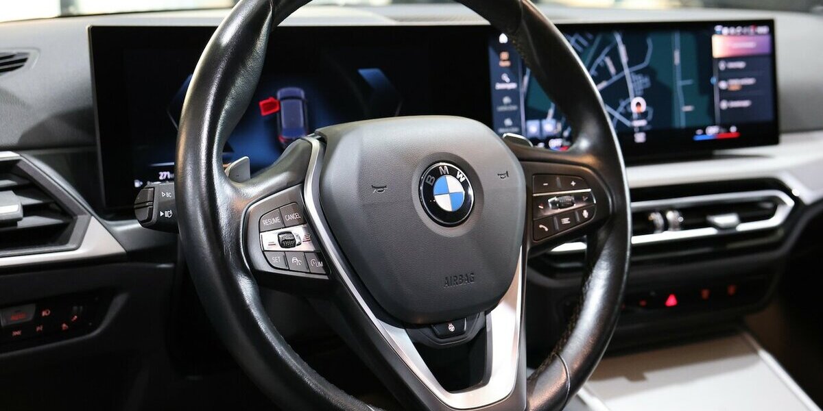 BMW 318d Touring ADVANTAGE CURVED+NAVI, LEDER, LED 67.000 km 26.577 &euro; Hamm 59077