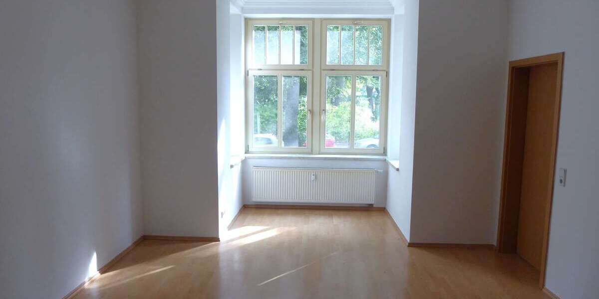 Etagenwohnung Chemnitz Kaßberg - 2 Zimmer, 50 m&sup2;, 275&euro; | Angebot:27320883