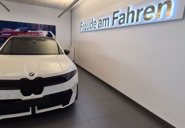BMW iX3 3.300 km 72.499 &euro; Salching 94330