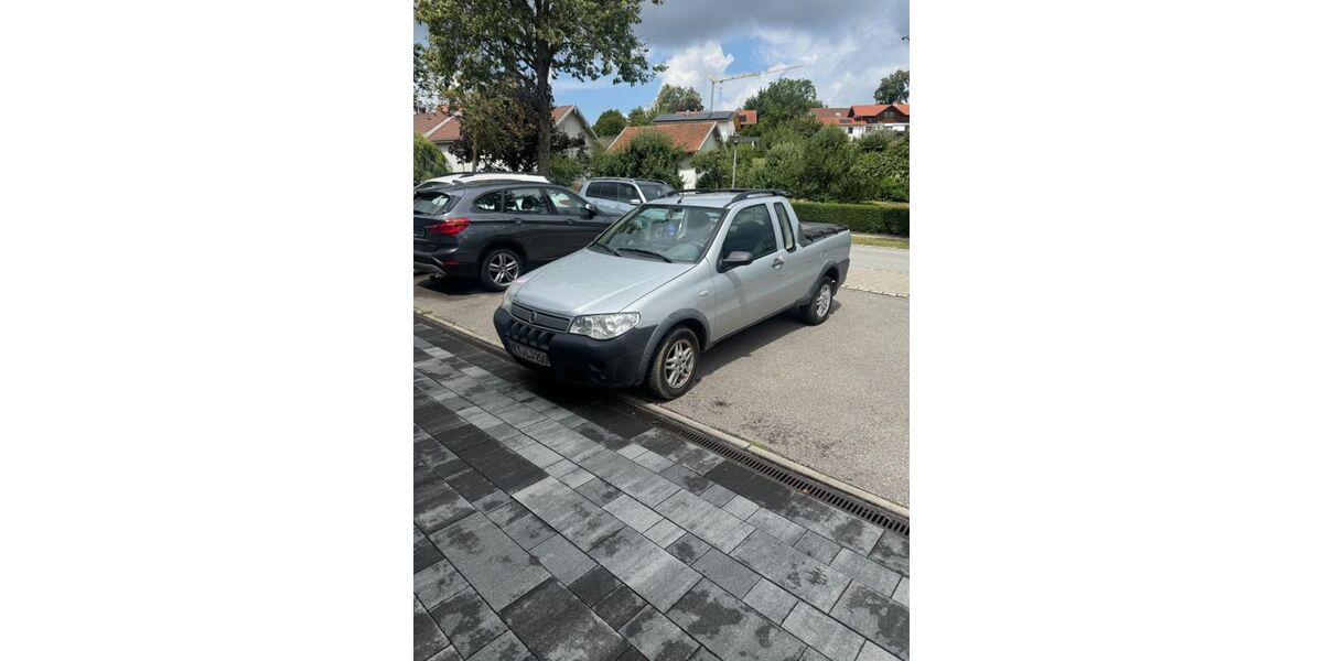 Fiat Strada 222.897 km 2.100 &euro; Falkenberg 84326