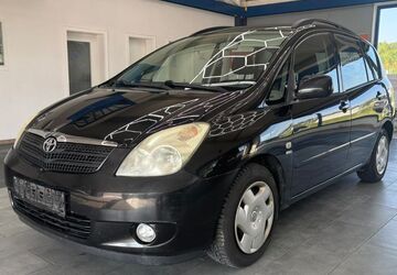 Toyota Corolla Verso 192.371 km 1.690 &euro; Kirchham 94148