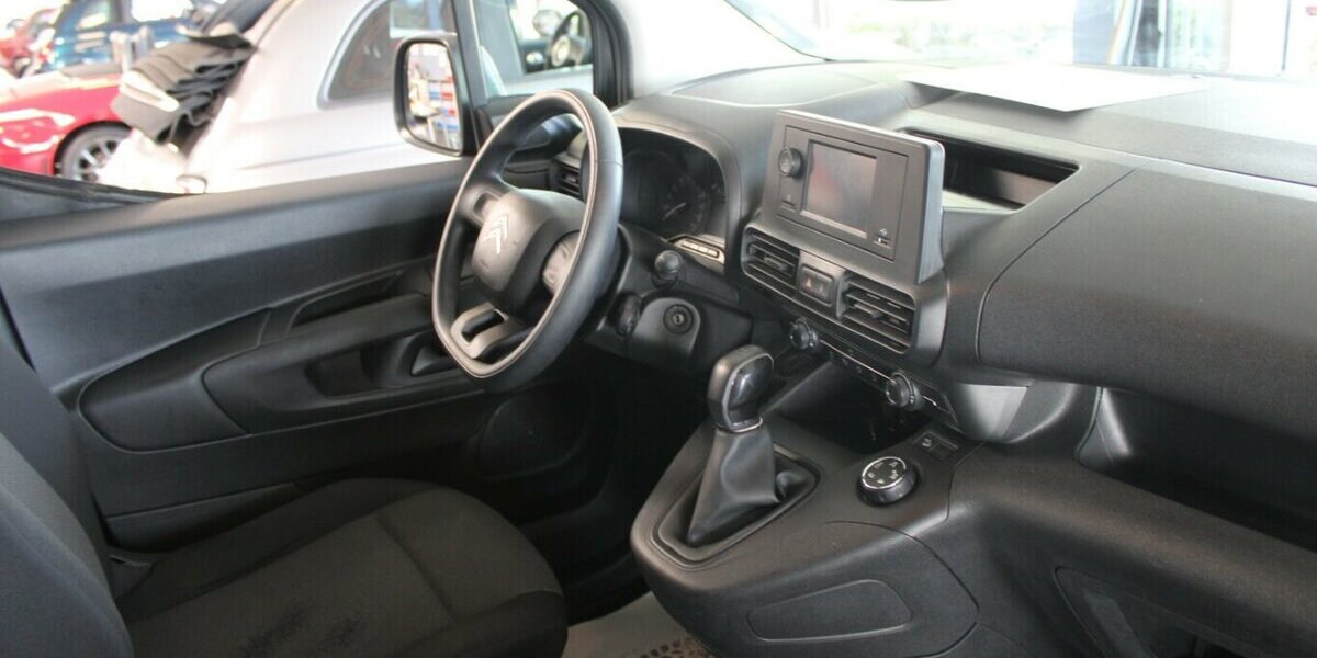 Citroen Berlingo 1.5 BlueHDi 100 M EHZ Worker 50.741 km 12.980 &euro; Euskirchen 53881