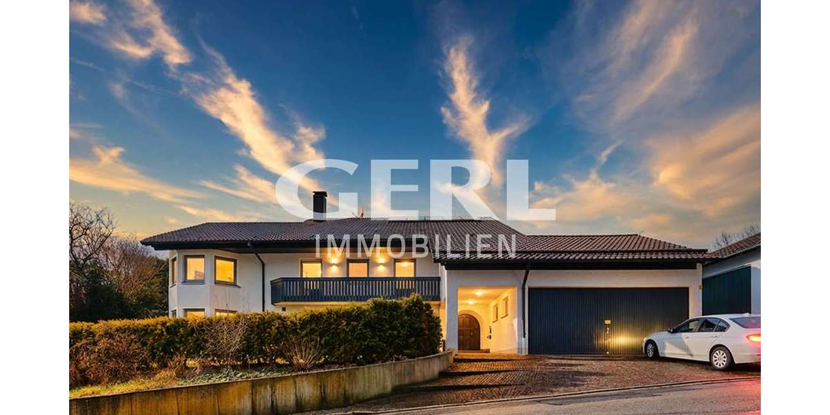 Etagenwohnung Bogen - 5 Zimmer, 159 m&sup2;, 1.212&euro; | Angebot:27133168