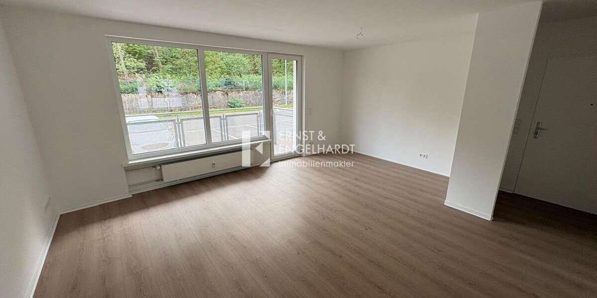 Etagenwohnung Kitzingen - 4 Zimmer, 99 m&sup2;, 1.000&euro; | Angebot:27324295