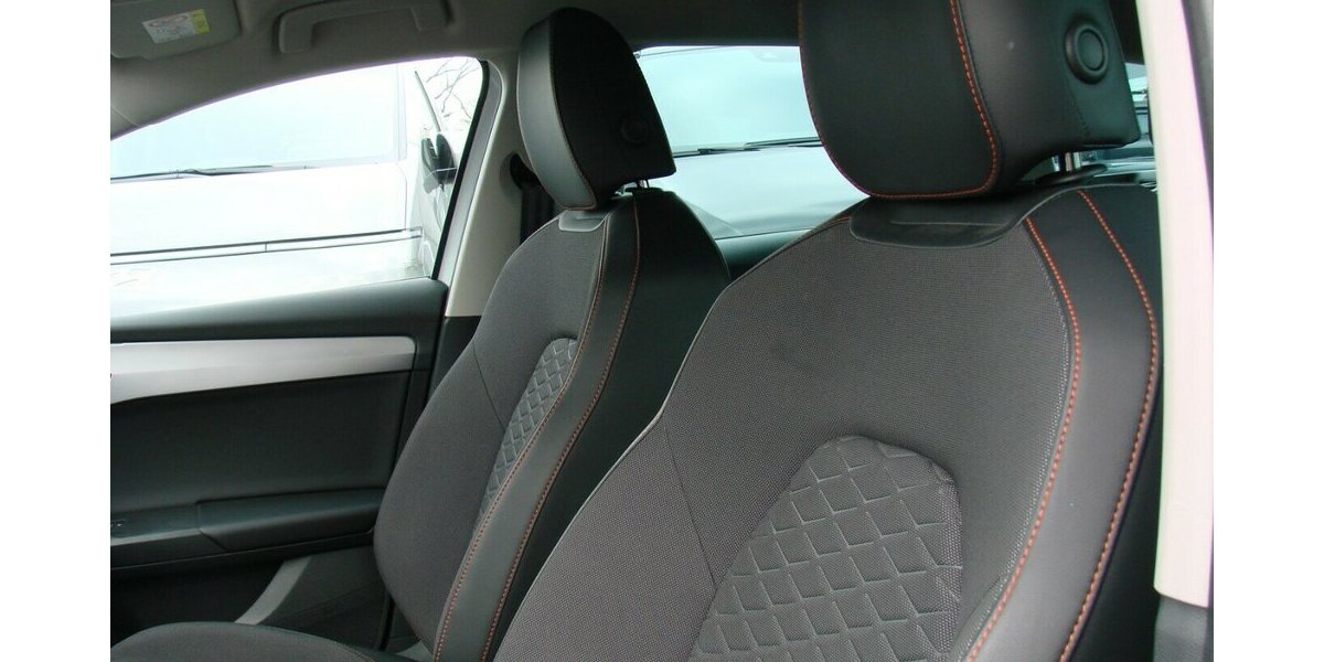 Seat Leon 1.5TSi Hybrid FR ACC LED Kamera 26.551 km 23.980 &euro; Falkensee 14612