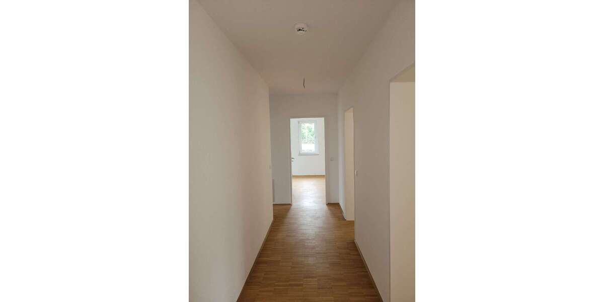 Etagenwohnung Hattersheim - 4 Zimmer, 108 m&sup2;, 1.500&euro; | Angebot:27318842