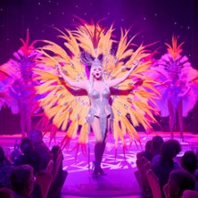 Stars & Glamour - Travestie Revue 29.08.2026 Carte Blanche Theater