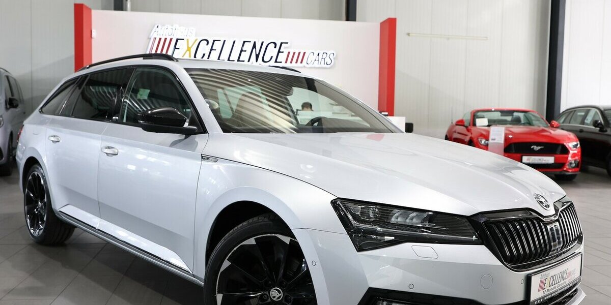 Skoda Superb Combi 2.0 TDI DSG 4x4 SPORTLINE BLACK 110.000 km 26.777 &euro; Hamm 59077