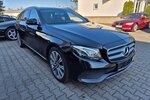 Mercedes-Benz E 400 d T 4M Standheizung, Rückfahrkamera, AHK, Co 203.000 km 17.990 &euro; Rodgau 63110