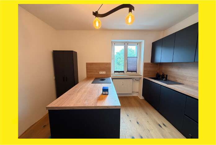 Etagenwohnung Albstadt Gemarkung Burgfelden - 4 Zimmer, 90 m&sup2;, 900&euro; | Angebot:27303271