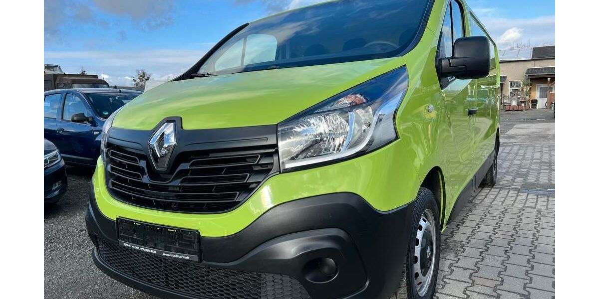 Renault Trafic 99.800 km 11.500 &euro; falkensee 14612