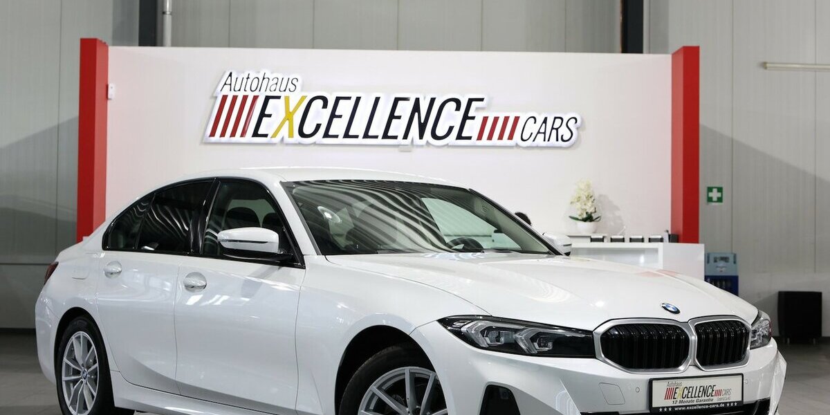 BMW 320d LIMOUSINE xDrive BUSINESS / CURVED / LED 68.000 km 27.883 &euro; Hamm 59077