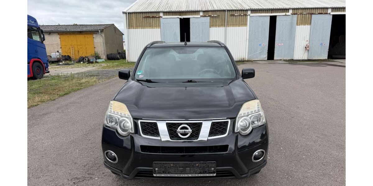 Nissan X-Trail 241.508 km 3.700 &euro; Tessin 18195