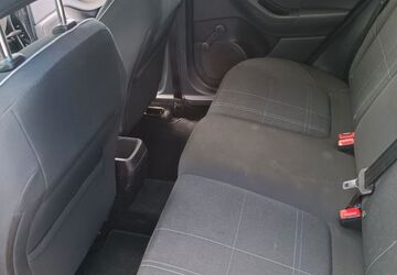 Ford Fiesta 125.000 km 6.500 &euro; Perasdorf 94366