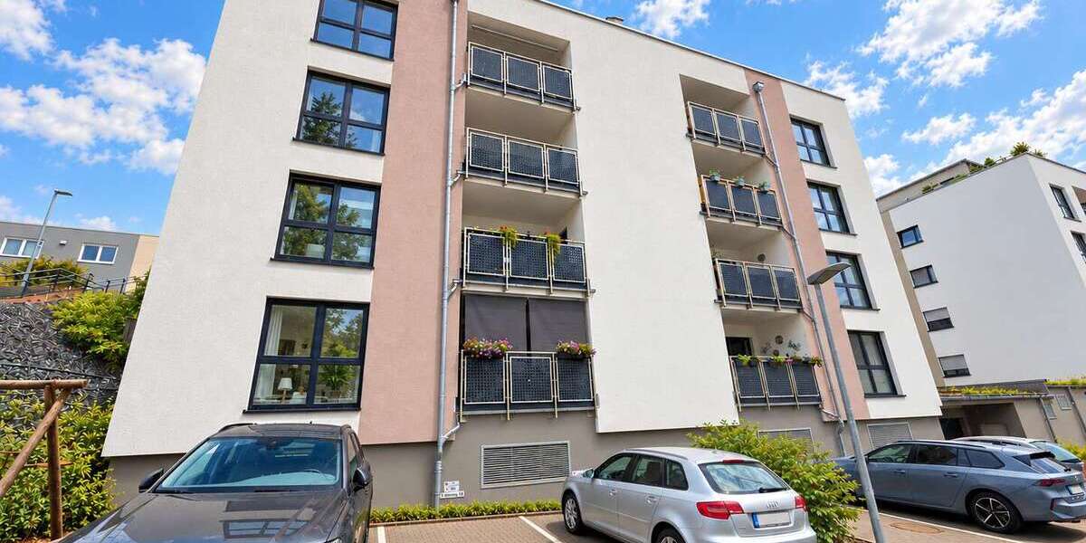 Etagenwohnung Trier Feyen-Weismark - 3 Zimmer, 76 m&sup2;, 830&euro; | Angebot:27318119