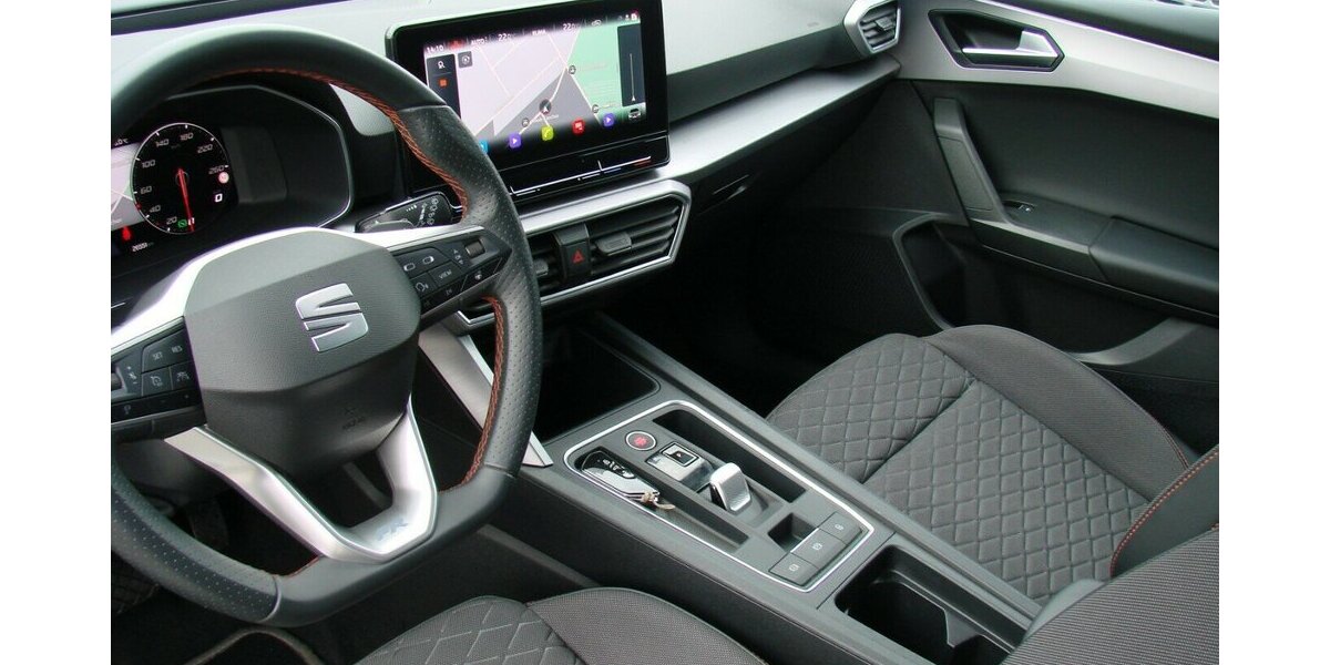 Seat Leon 1.5TSi Hybrid FR ACC LED Kamera 26.551 km 23.980 &euro; Falkensee 14612