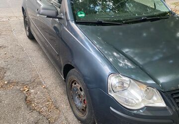 VW Polo 156.000 km 1.950 &euro; Rosenheim 83022