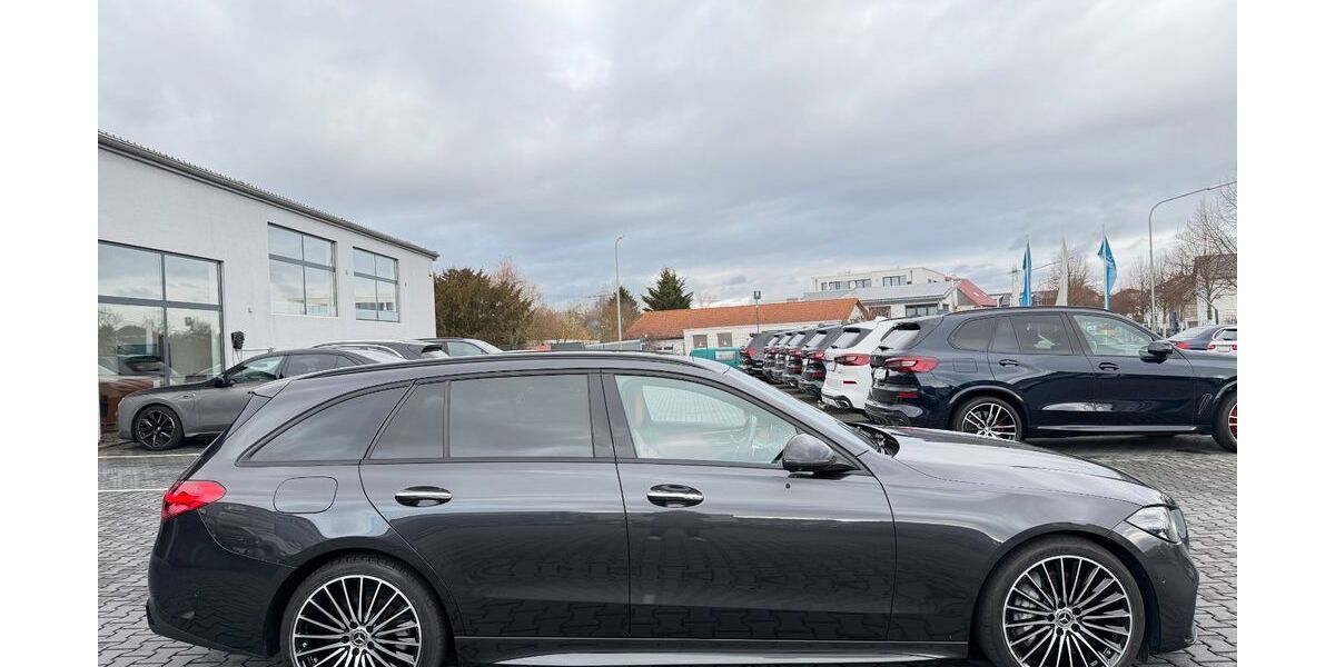 Mercedes-Benz C 300 73.580 km 44.990 &euro; Hanau/Nähe Airport Frankfurt/M 63456