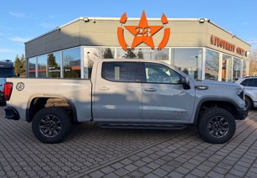GMC Sierra 16.000 km 104.990 &euro; Magdeburg 39120