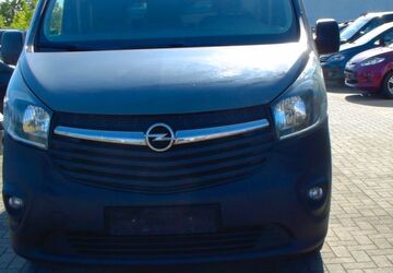 Opel Vivaro 184.300 km 7.800 &euro; Magdeburg 39128