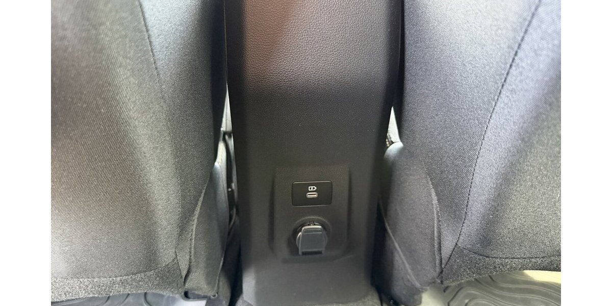Dacia Jogger Deutsch Extreme Hybrid/SitzH / NAVI 3.000 km 23.790 &euro; Donauwörth 86609