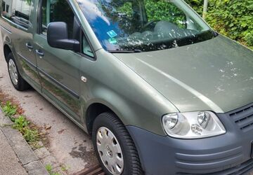 VW Caddy 233.956 km 3.000 &euro; Taufkirchen 82024