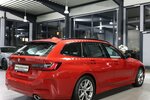 BMW 318d Touring SHADOW SPORT MELBOURNEROT-METALLIC 73.000 km 23.777 &euro; Hamm 59077