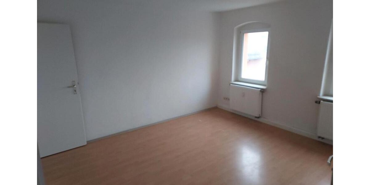 Dachgeschoßwohnung Reichenbach im Vogtland Obermylau - 5 Zimmer, 98 m&sup2;, 680&euro; | Angebot:26652956