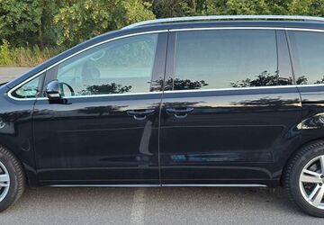 VW Sharan 117.800 km 30.900 &euro; Sindelfingen 71065